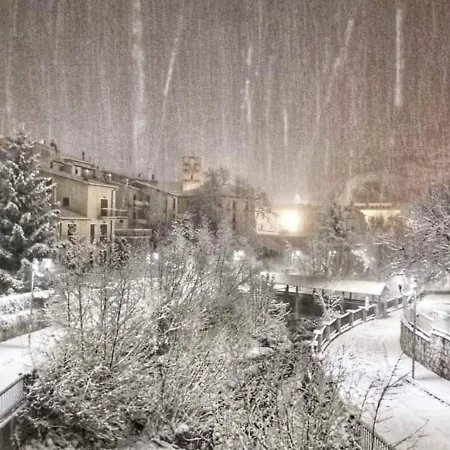 Aufidena Holiday home Alfedena